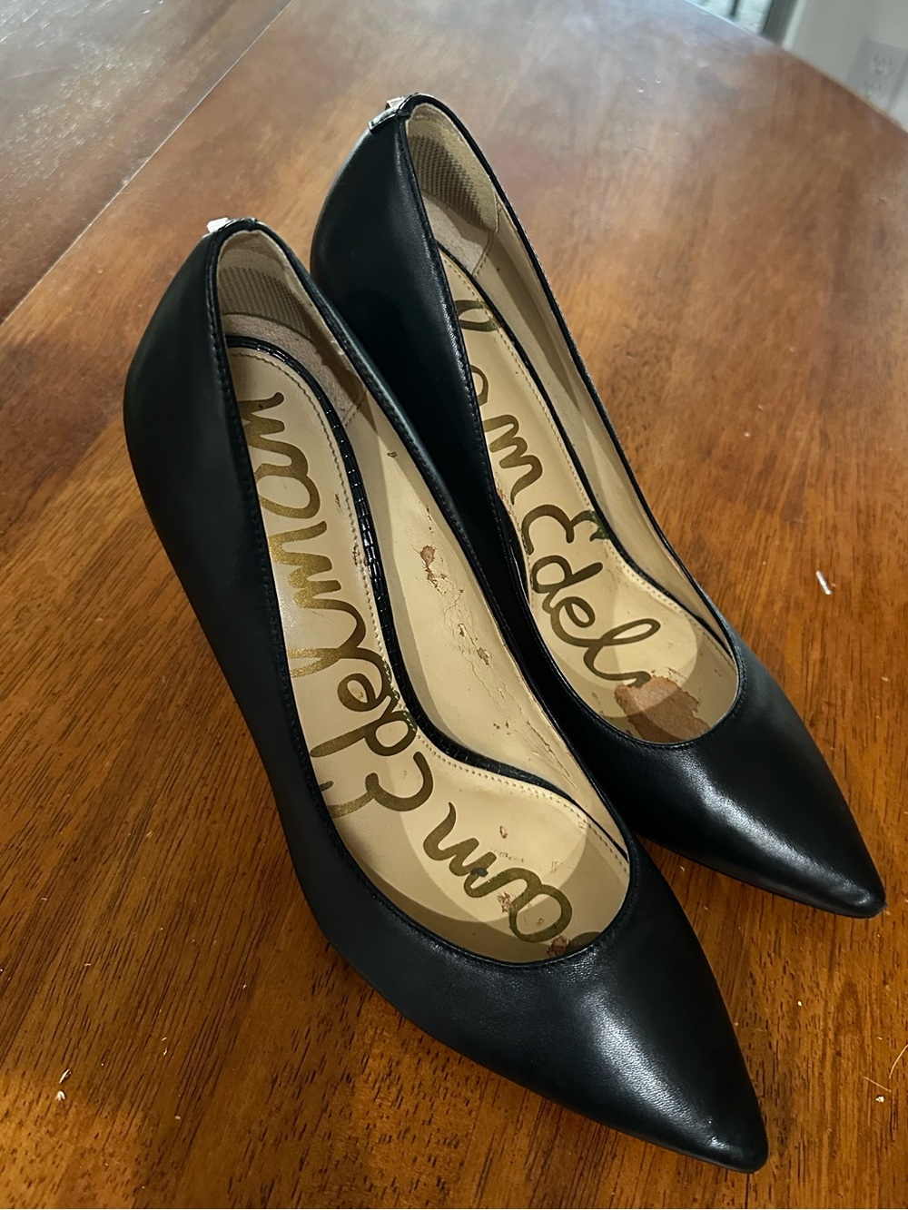 Sam Edelman Black Pointed-Toe Leather Pumps-Fair Condition